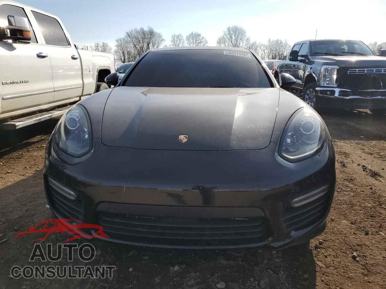 PORSCHE PANAMERA 2014 - WP0AF2A75EL083019