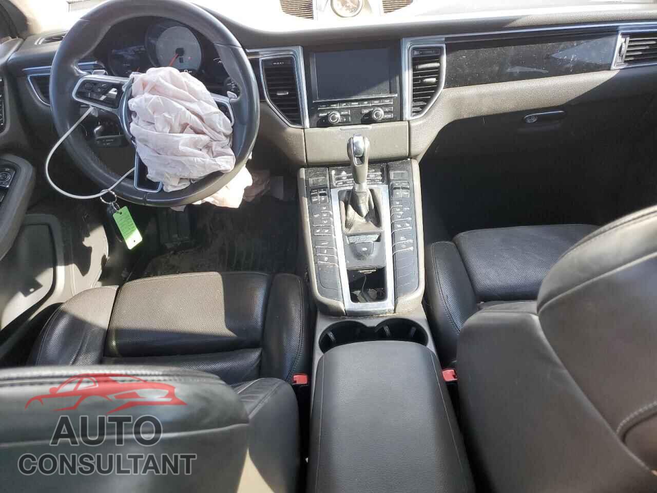 PORSCHE MACAN 2015 - WP1AB2A58FLB62985