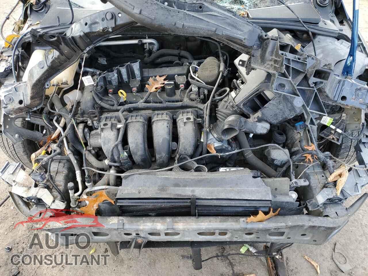FORD FOCUS 2015 - 1FADP3F23FL218759