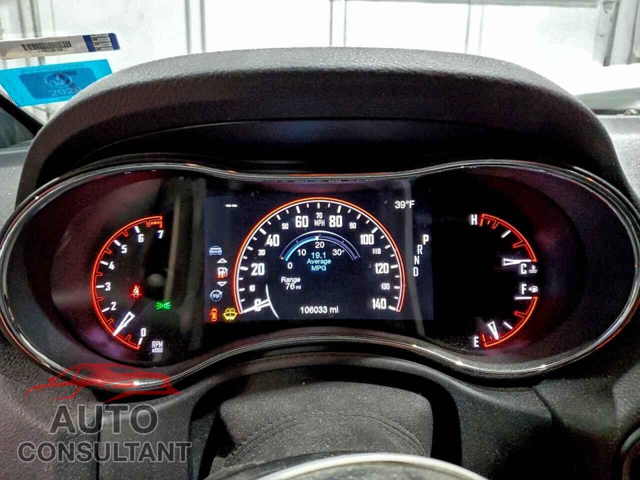 DODGE DURANGO 2018 - 1C4RDJAG9JC112440