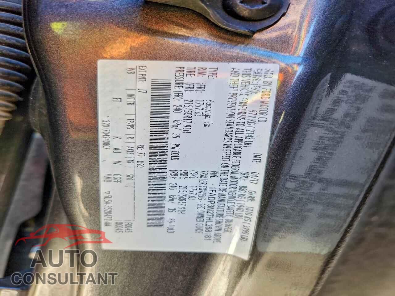 FORD FOCUS 2017 - 1FADP3N27HL268181