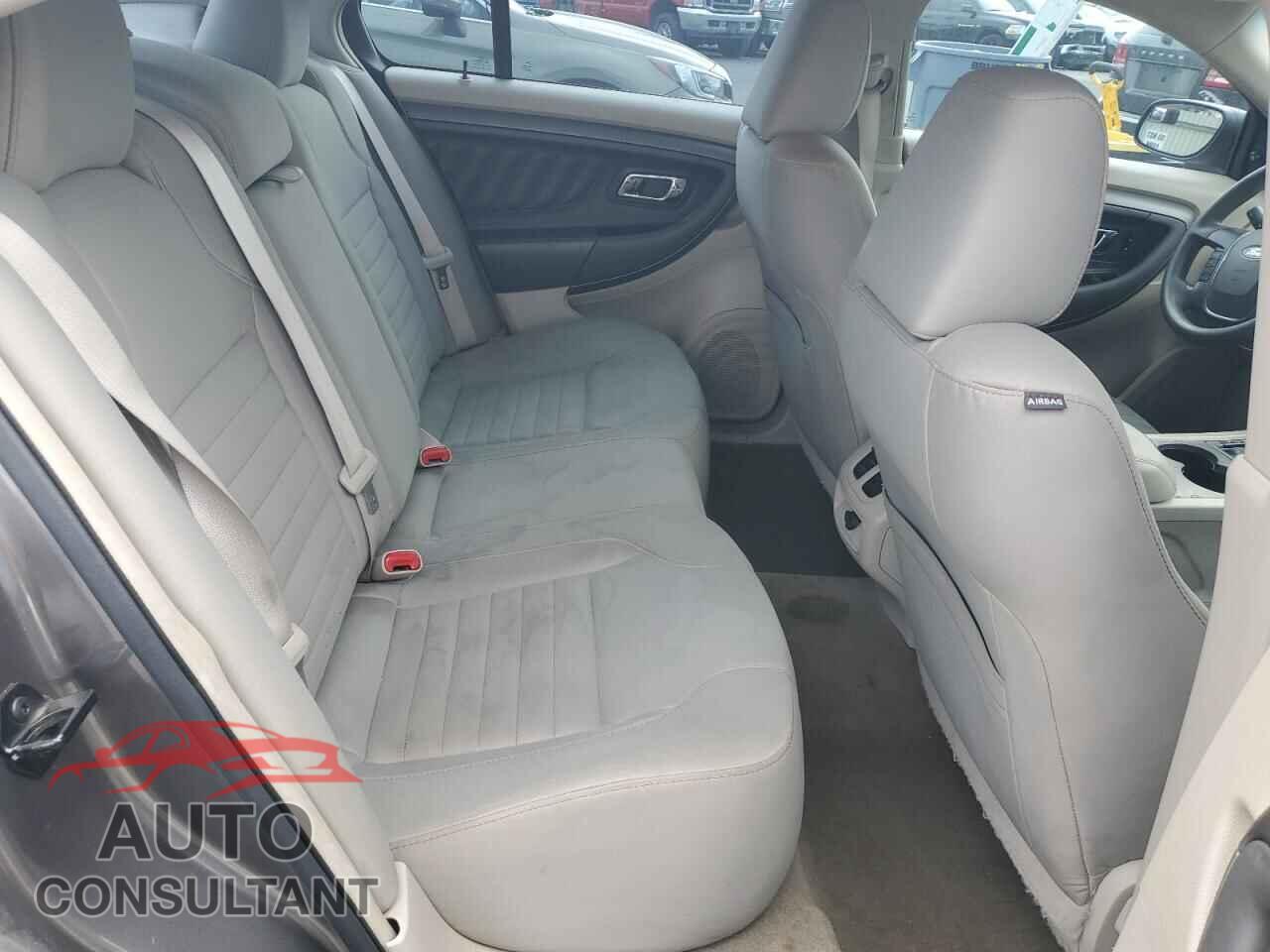 FORD TAURUS 2011 - 1FAHP2DW0BG190231