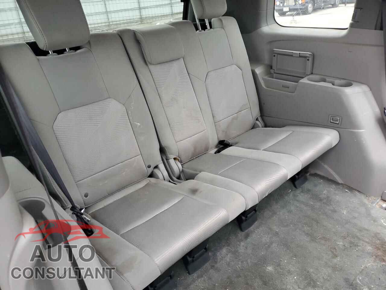 HONDA PILOT 2014 - 5FNYF3H29EB010186