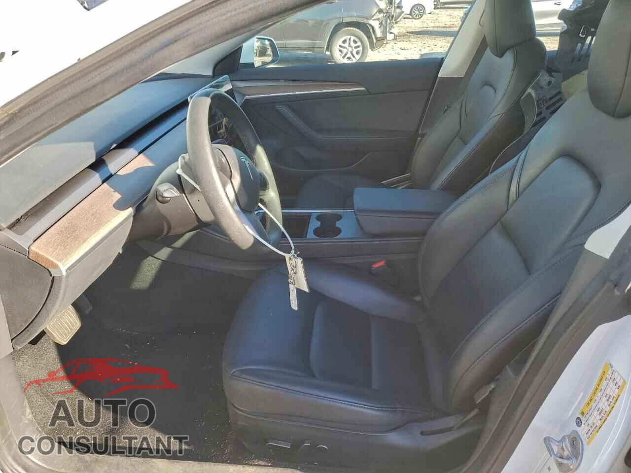TESLA MODEL 3 2023 - 5YJ3E1EA9PF570757