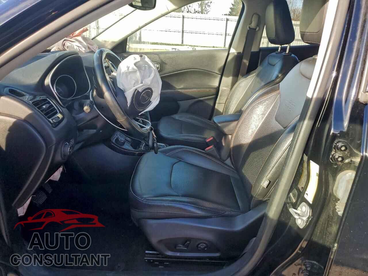 JEEP COMPASS 2020 - 3C4NJDCB2LT138864