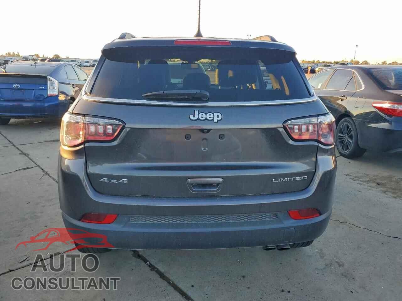 JEEP COMPASS 2020 - 3C4NJDCB2LT137326