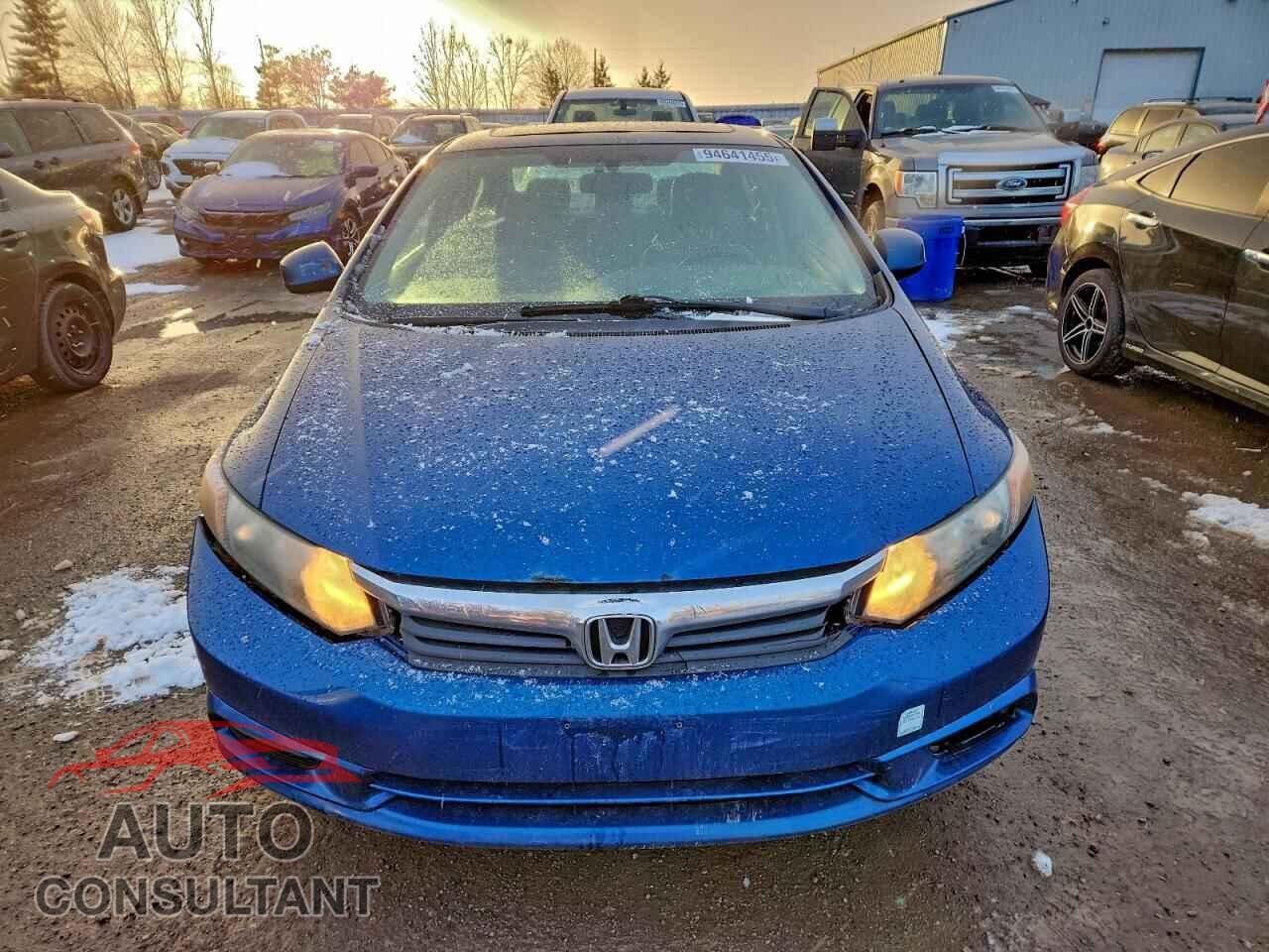 HONDA CIVIC 2012 - 2HGFB2F98CH040432