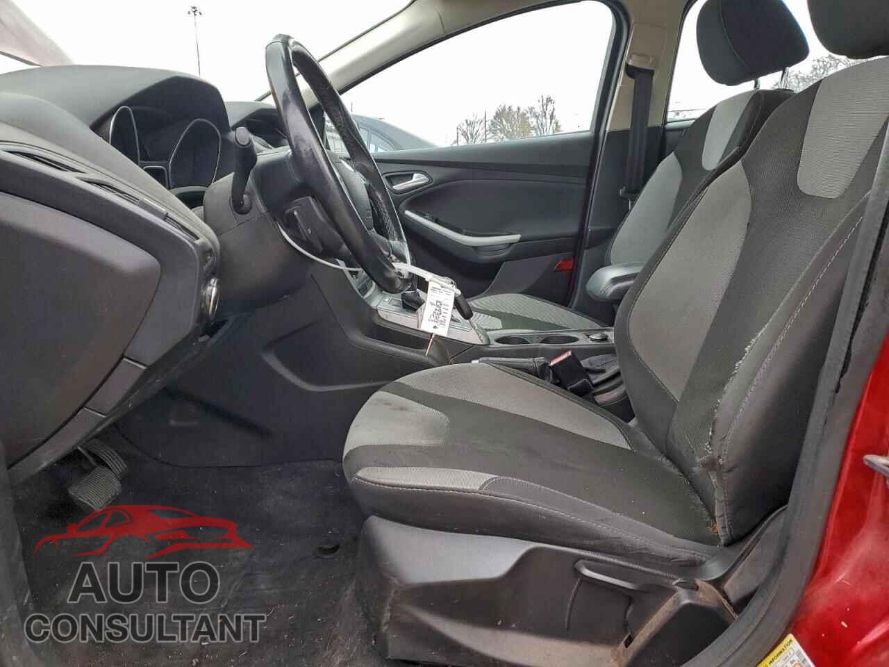 FORD FOCUS 2012 - 1FAHP3F27CL465439