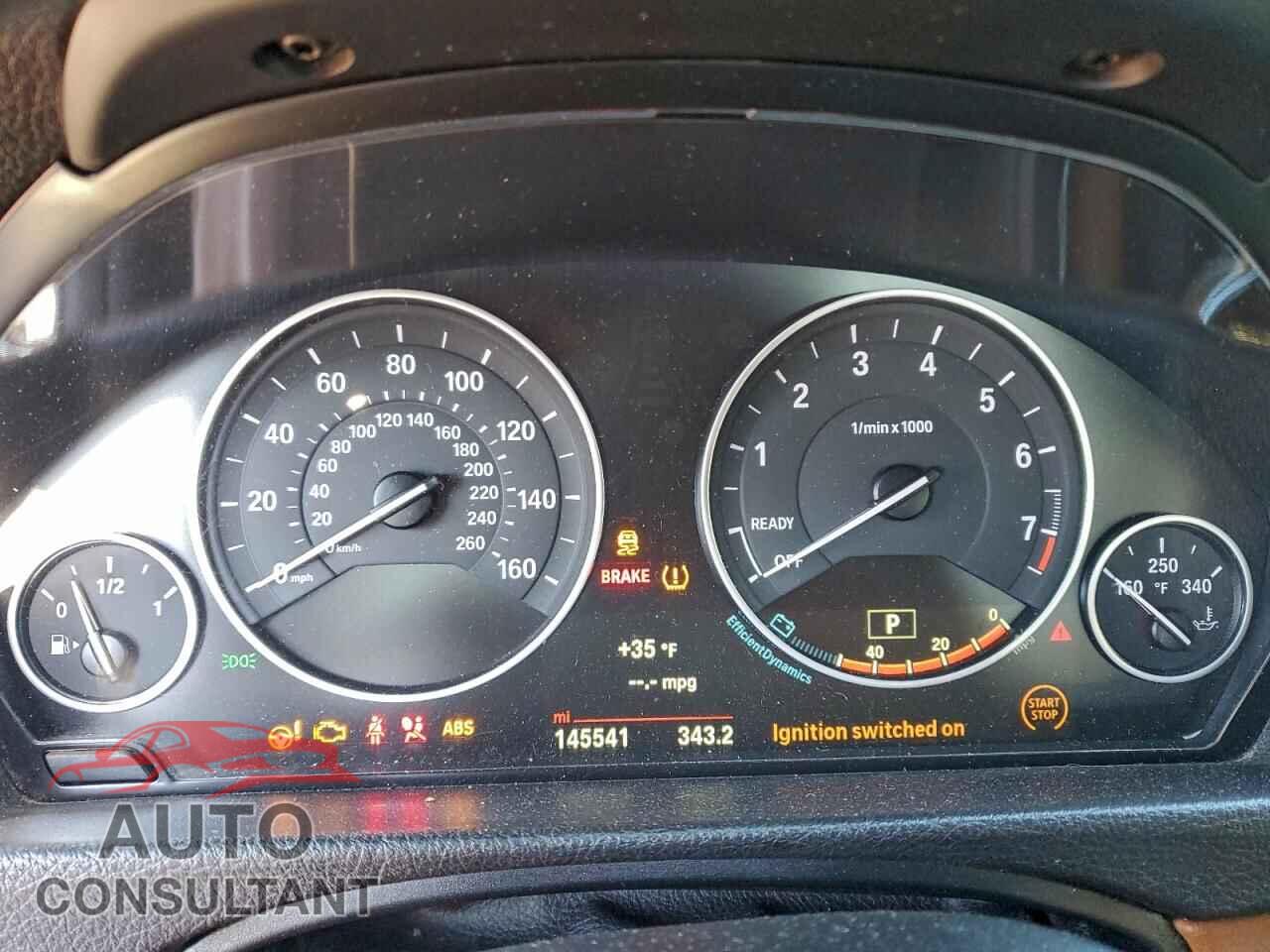 BMW 3 SERIES 2016 - WBA8E9G57GNU30516
