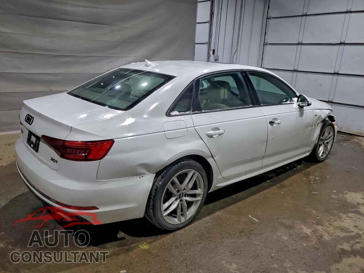 AUDI A4 2017 - WAUDNAF49HN039667
