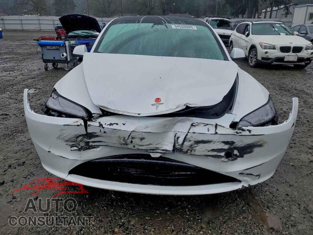 TESLA MODEL 3 2024 - 5YJ3E1EA7RF835646