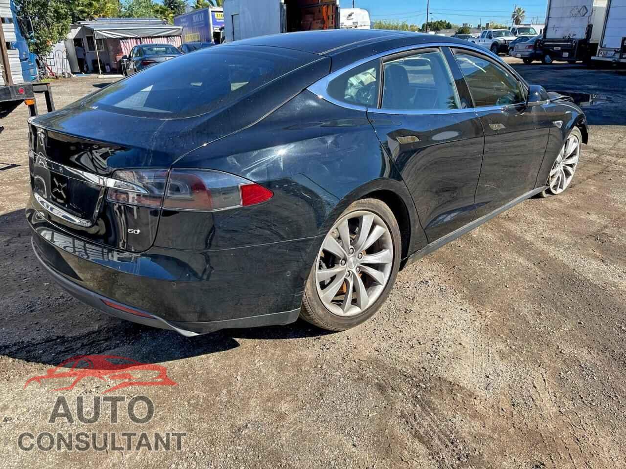 TESLA MODEL S 2014 - 5YJSA1S10EFP61427