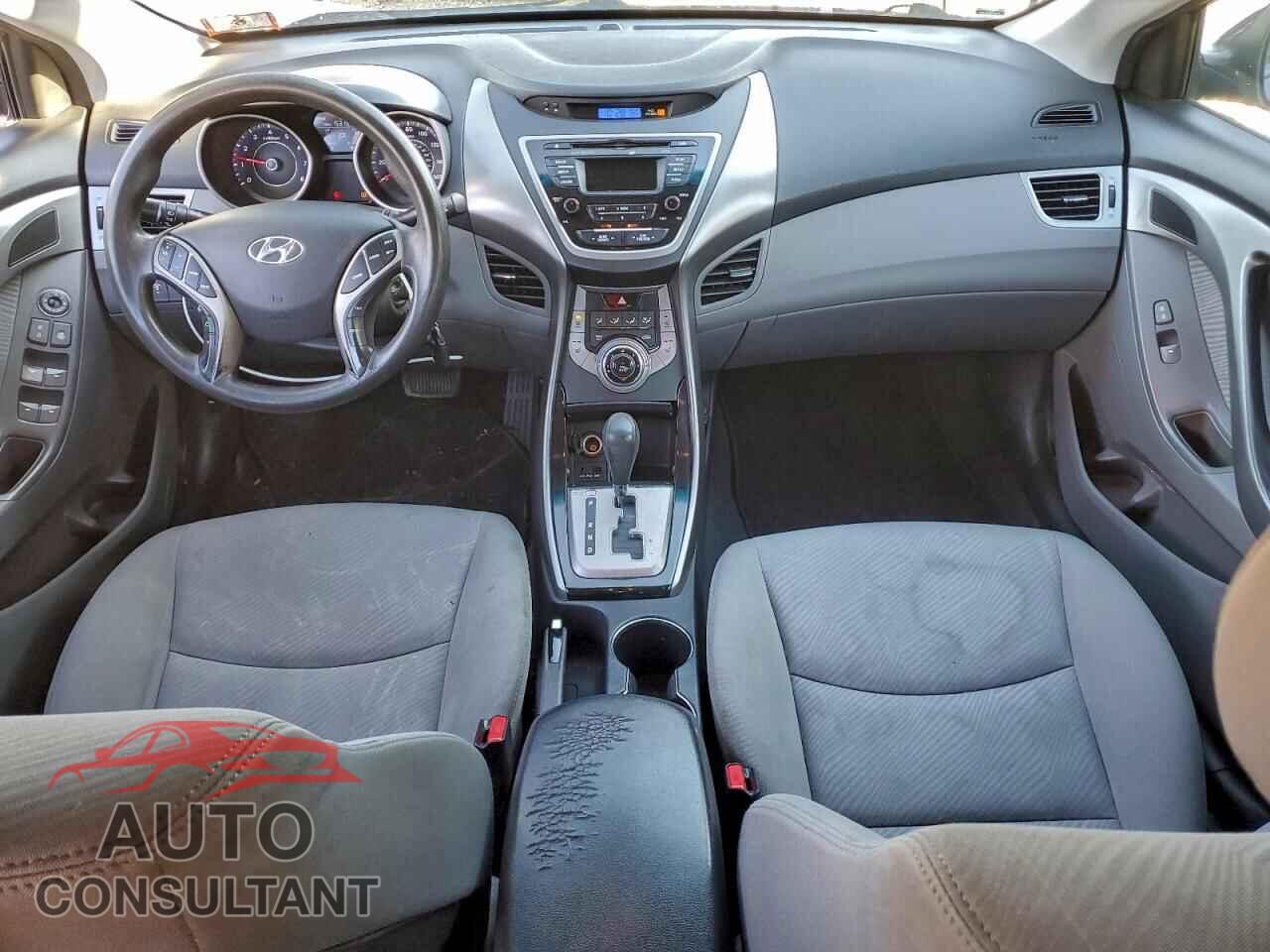 HYUNDAI ELANTRA 2013 - KMHDH4AE6DU797621