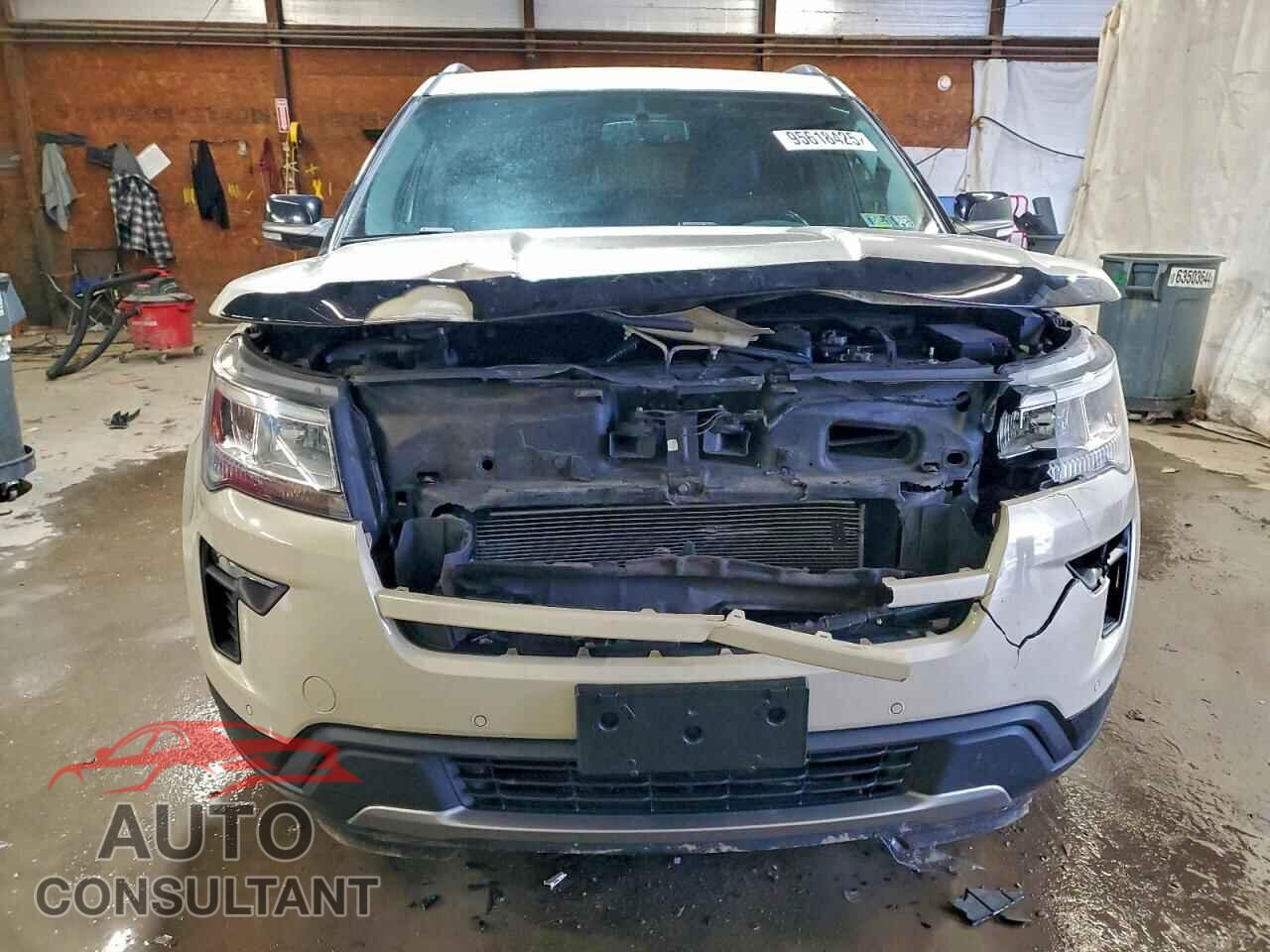 FORD EXPLORER 2018 - 1FM5K8D80JGA17318