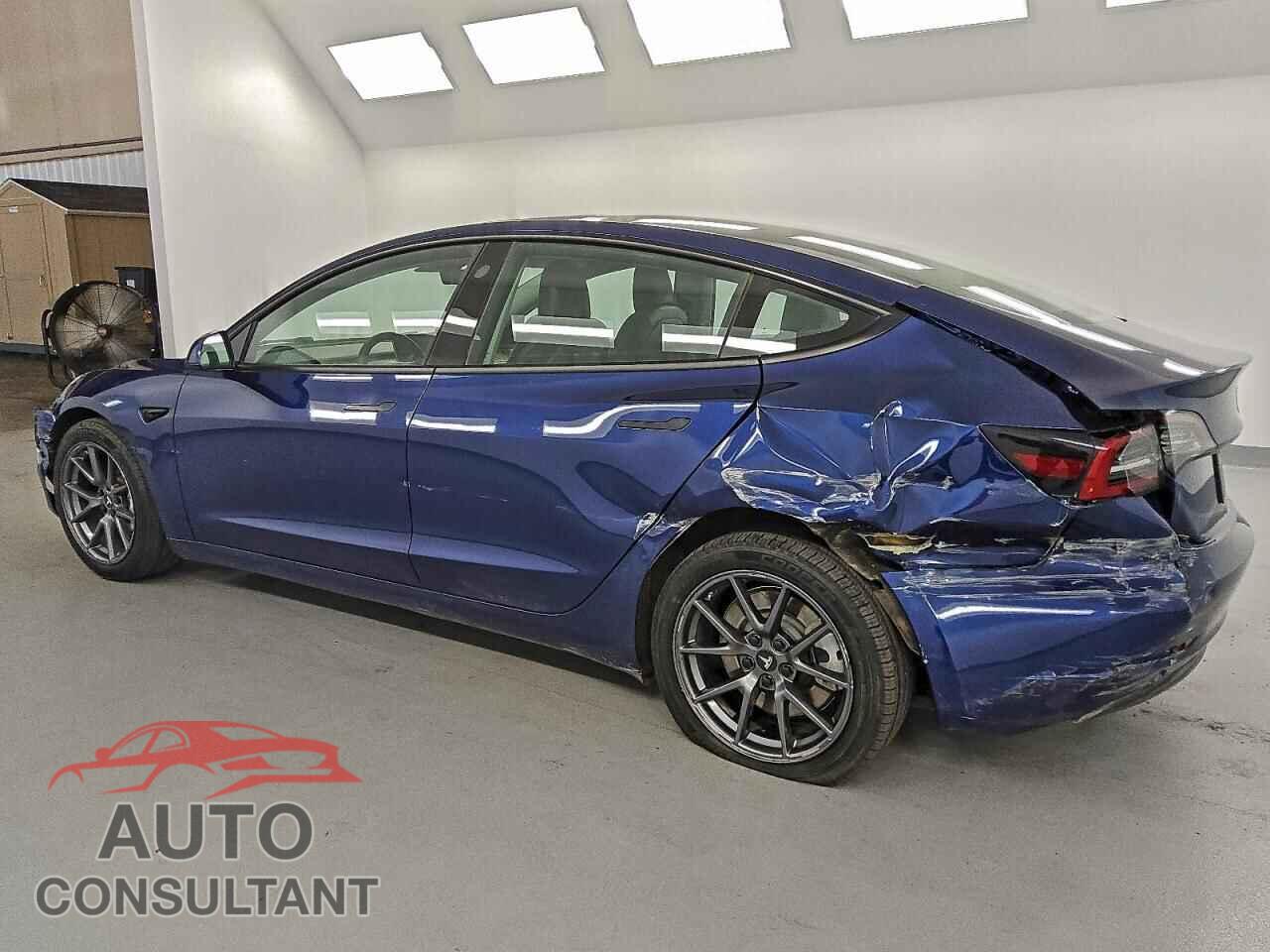 TESLA MODEL 3 2023 - 5YJ3E1EA4PF448551
