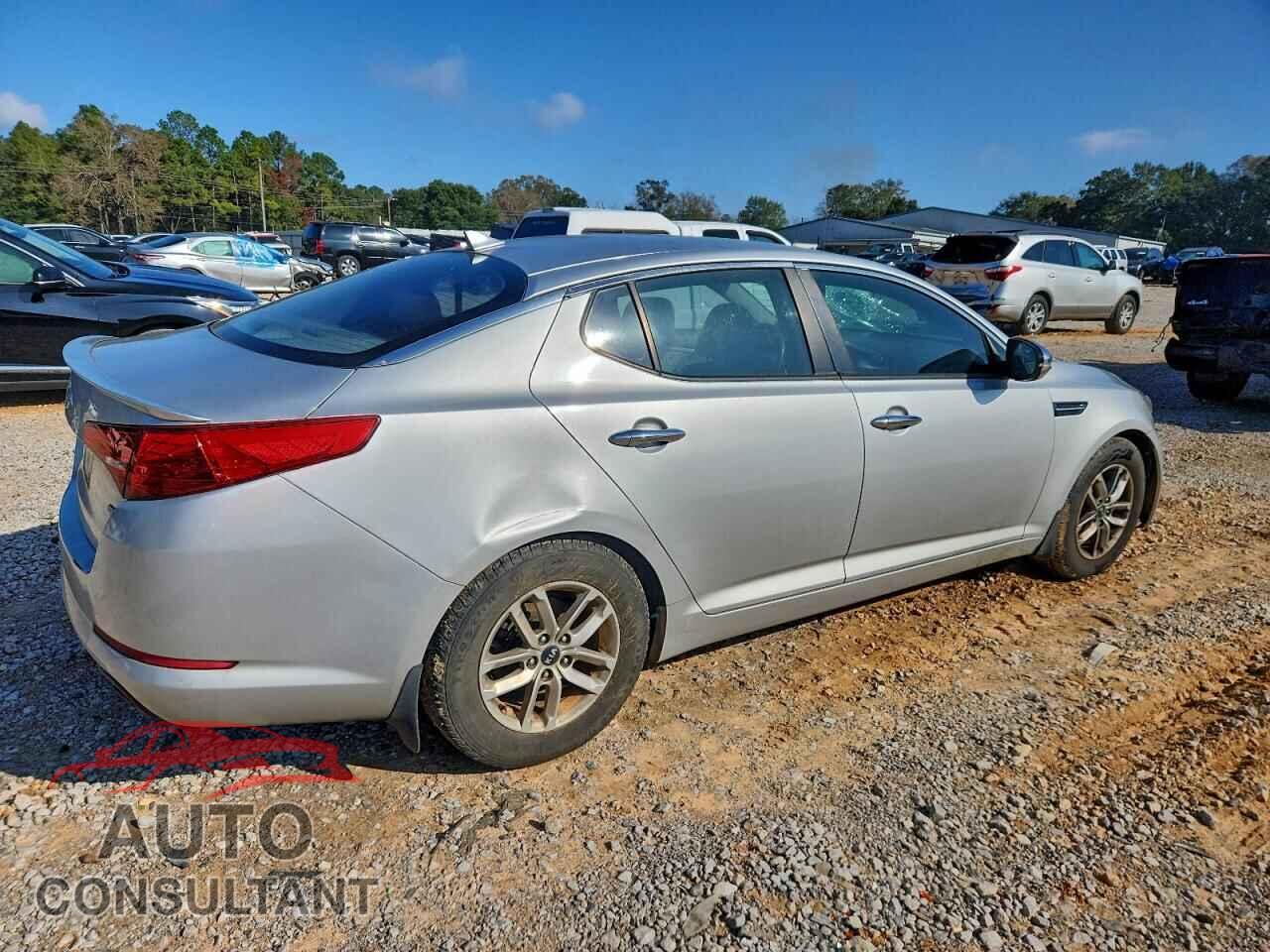 KIA OPTIMA 2011 - KNAGM4A72B5102425