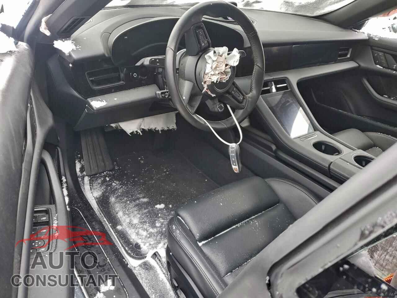 PORSCHE TAYCAN 2024 - WP0AA2Y11RSA11474