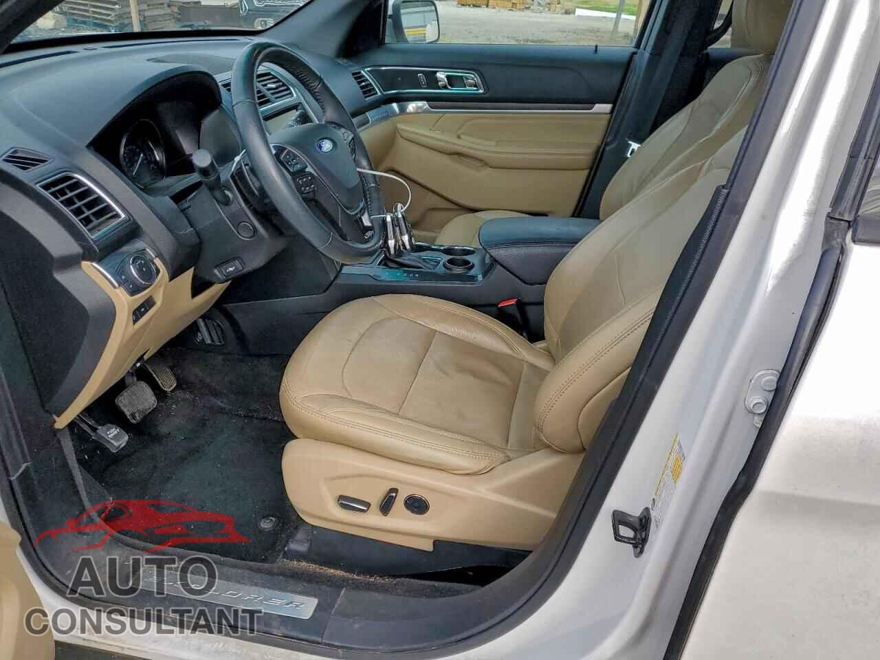 FORD EXPLORER 2017 - 1FM5K7F89HGE19405