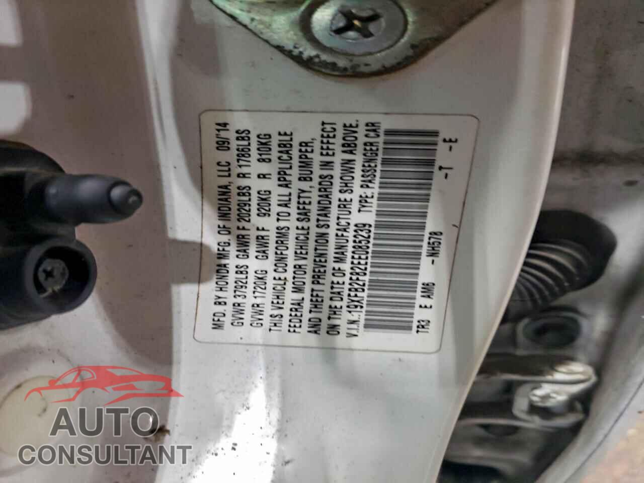 HONDA CIVIC 2014 - 19XFB2F82EE085239