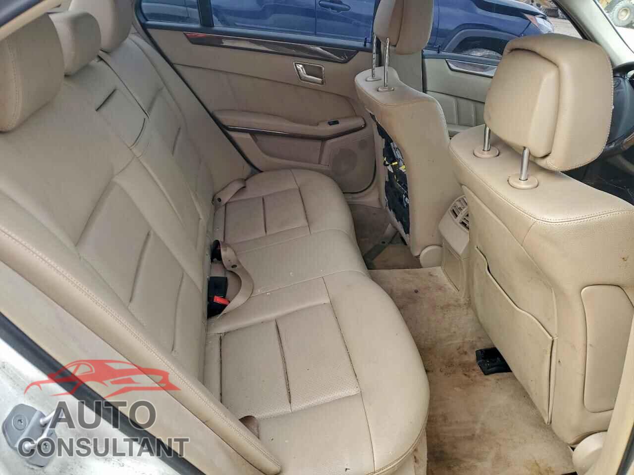 MERCEDES-BENZ E-CLASS 2011 - WDDHF8HB5BA487463