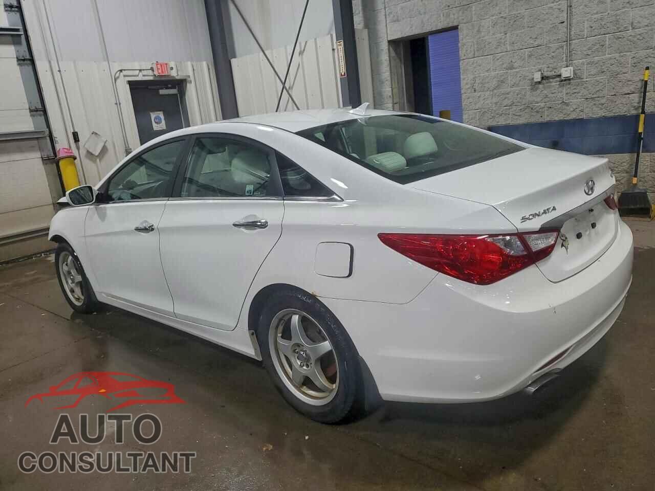 HYUNDAI SONATA 2011 - 5NPEC4AB3BH315644