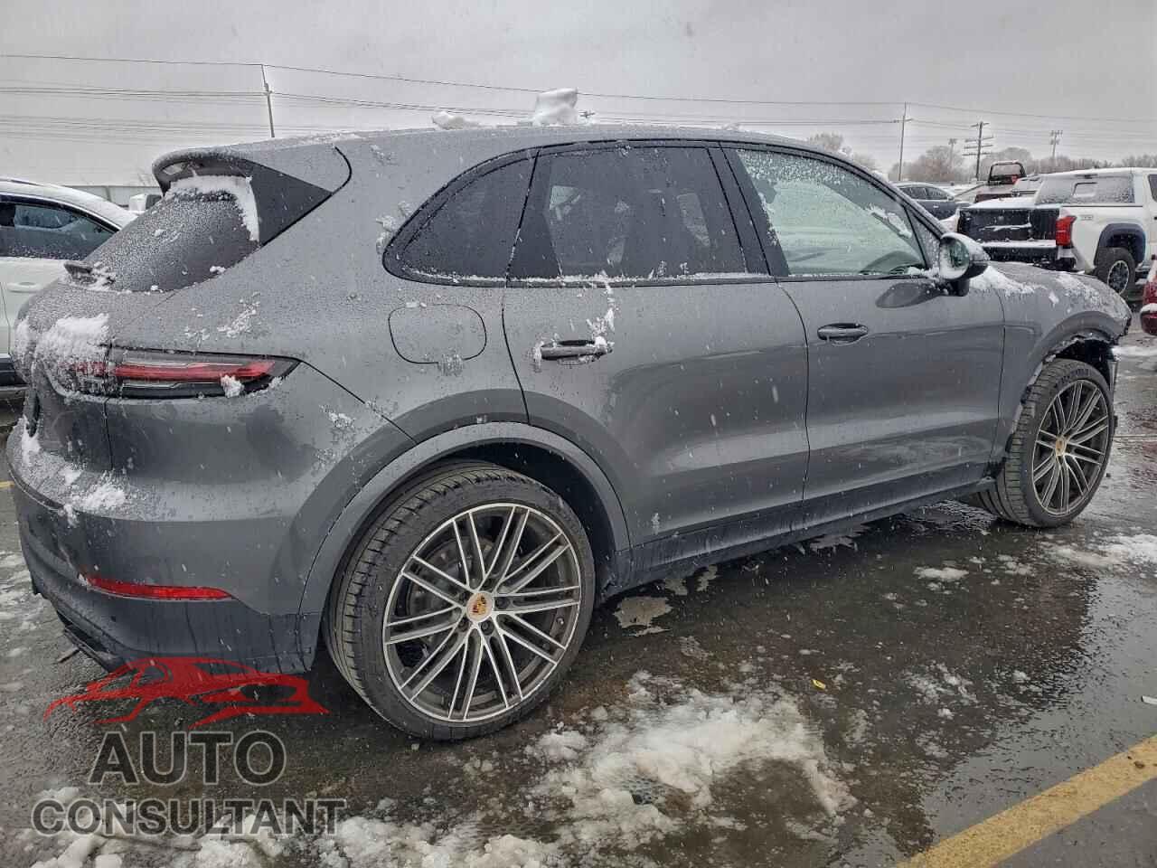 PORSCHE CAYENNE 2019 - WP1AB2AY6KDA65590