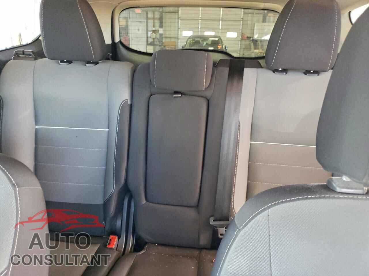 FORD ESCAPE 2014 - 1FMCU0GX4EUC06776