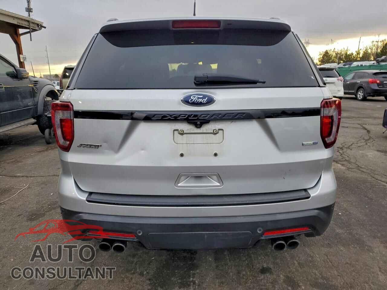 FORD EXPLORER 2018 - 1FM5K8GT2JGB31031