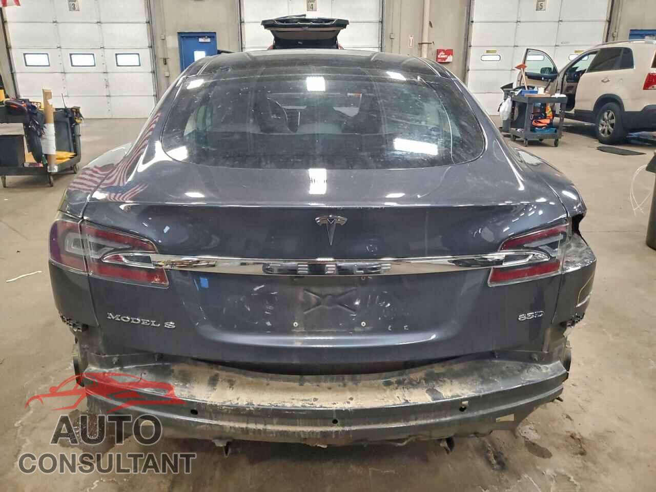 TESLA MODEL S 2016 - 5YJSA1E27GF124753