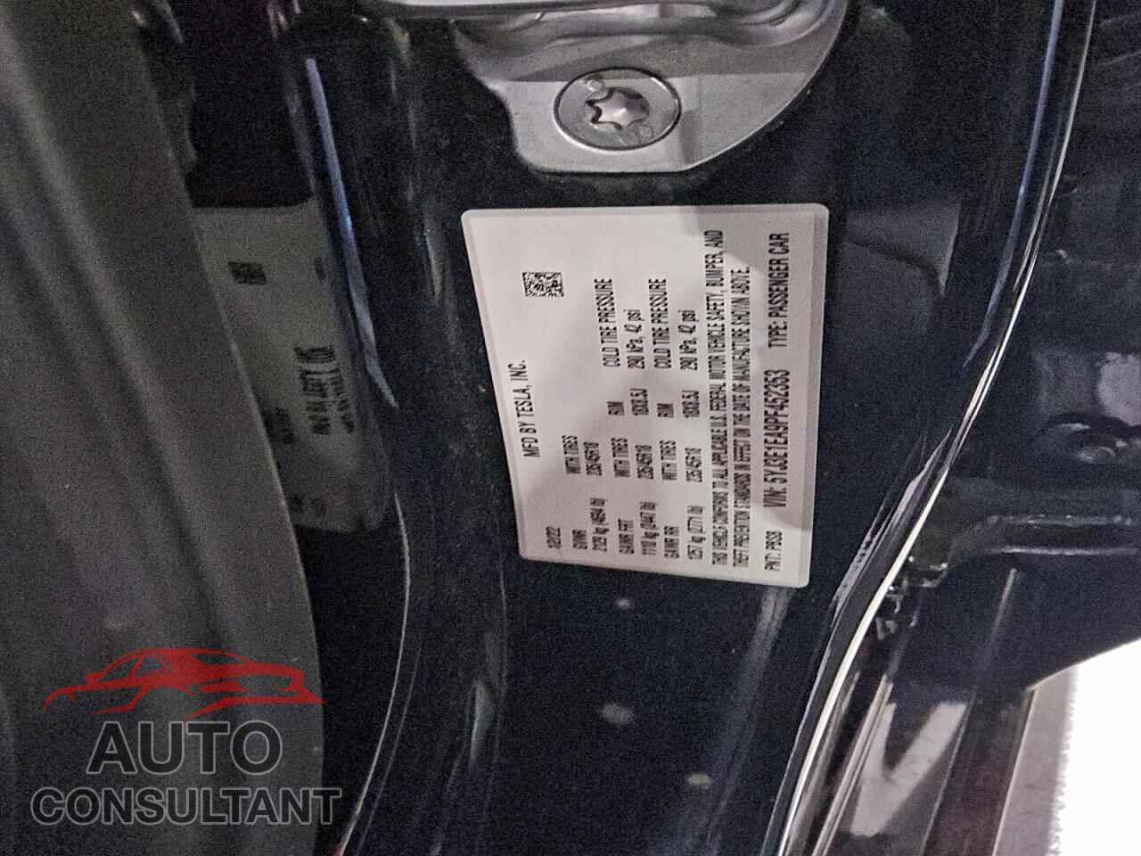TESLA MODEL 3 2023 - 5YJ3E1EA9PF452353