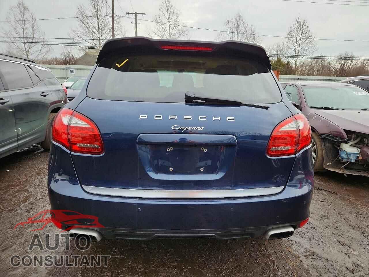 PORSCHE CAYENNE 2013 - WP1AA2A24DLA03483