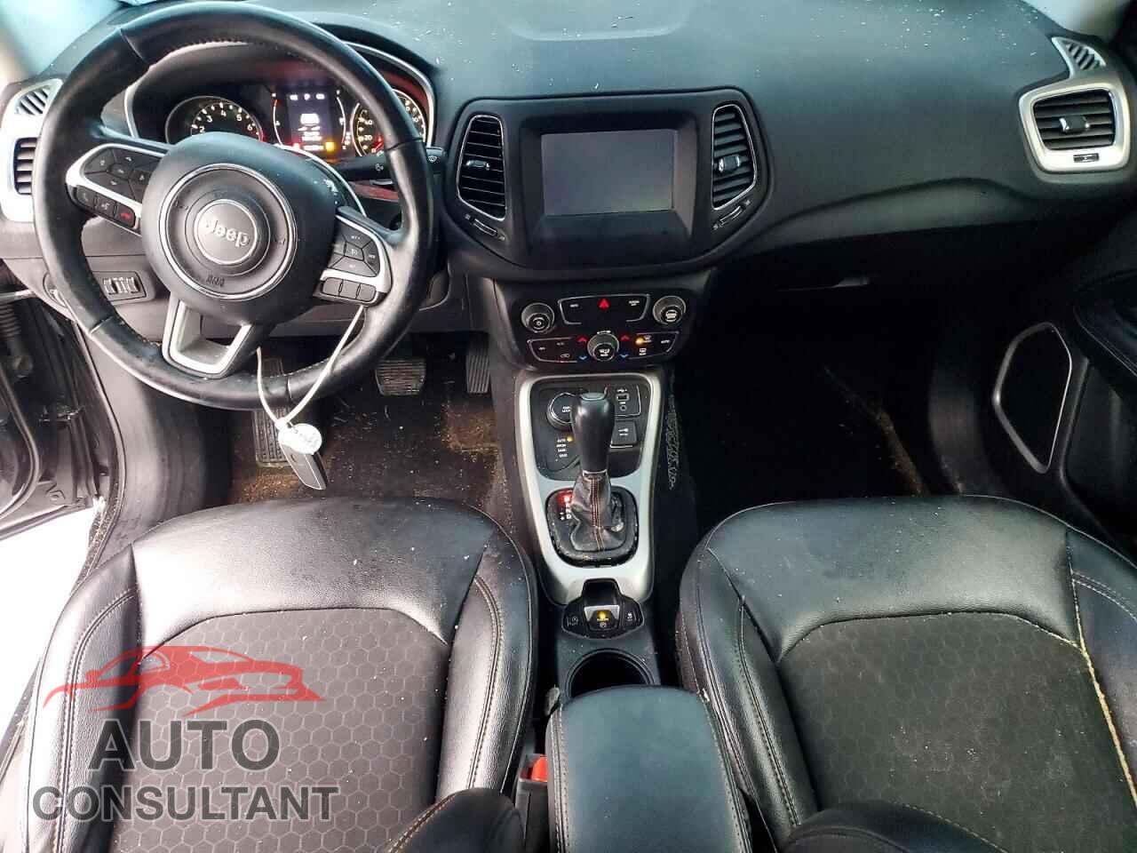 JEEP COMPASS 2019 - 3C4NJDBBXKT703443