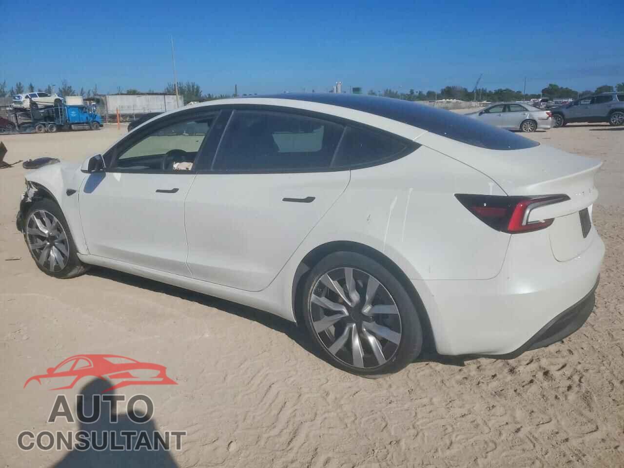 TESLA MODEL 3 2025 - 5YJ3E1EAXSF908174