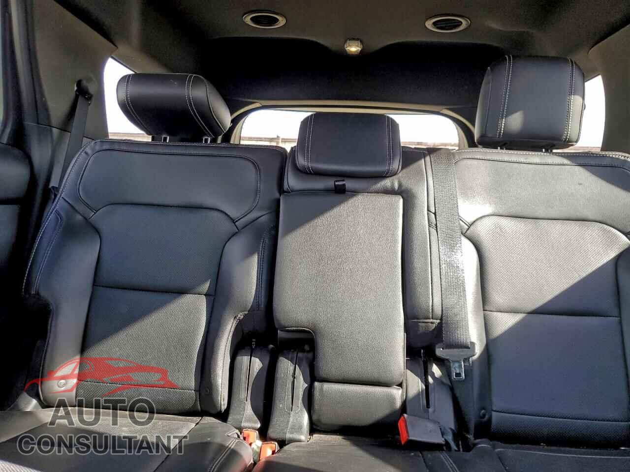 FORD EXPLORER 2017 - 1FM5K7F82HGD87235