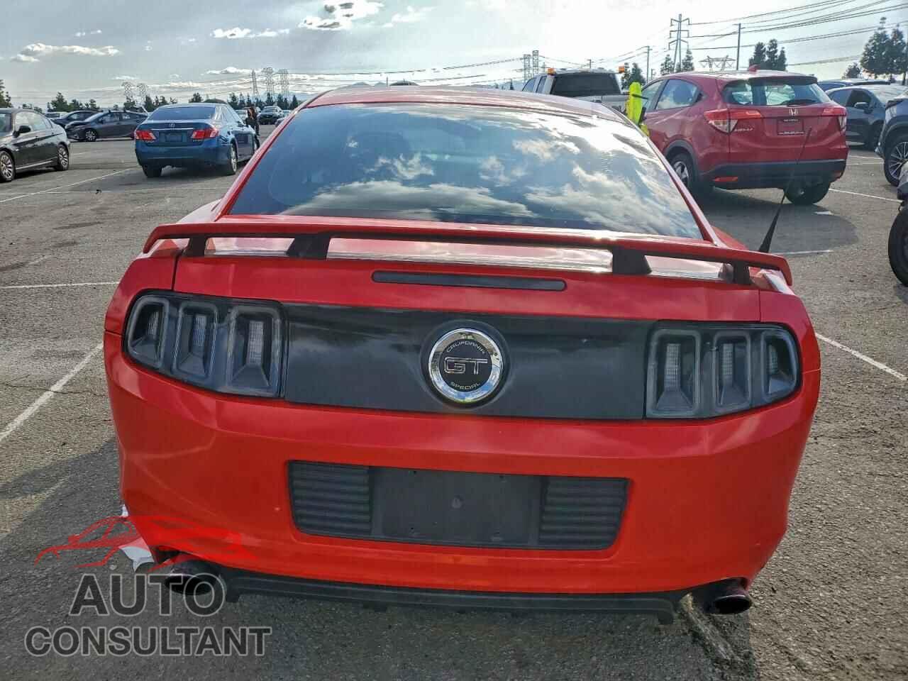 FORD MUSTANG 2014 - 1ZVBP8CF4E5247614