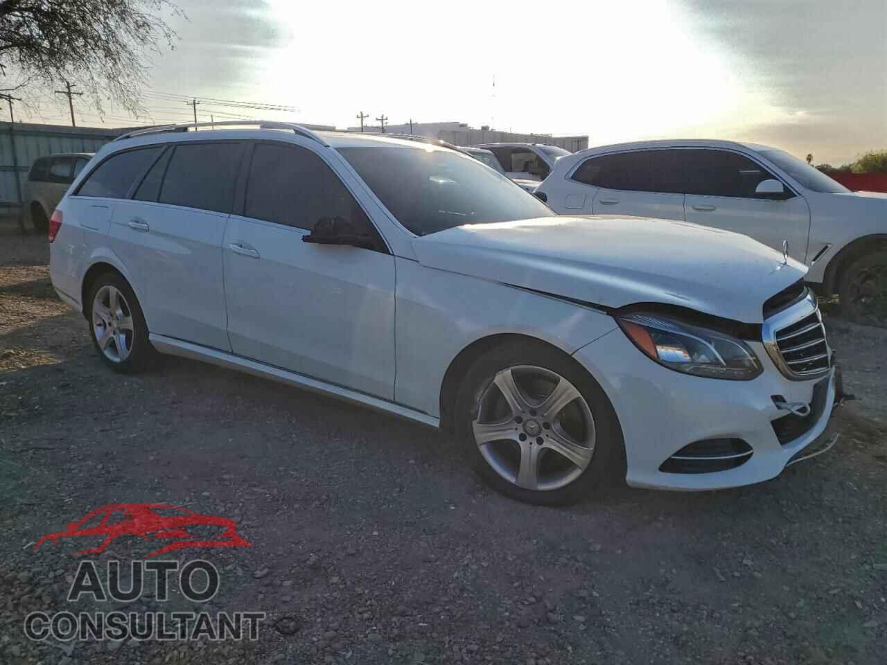 MERCEDES-BENZ E-CLASS 2014 - WDDHH8JB5EA995456