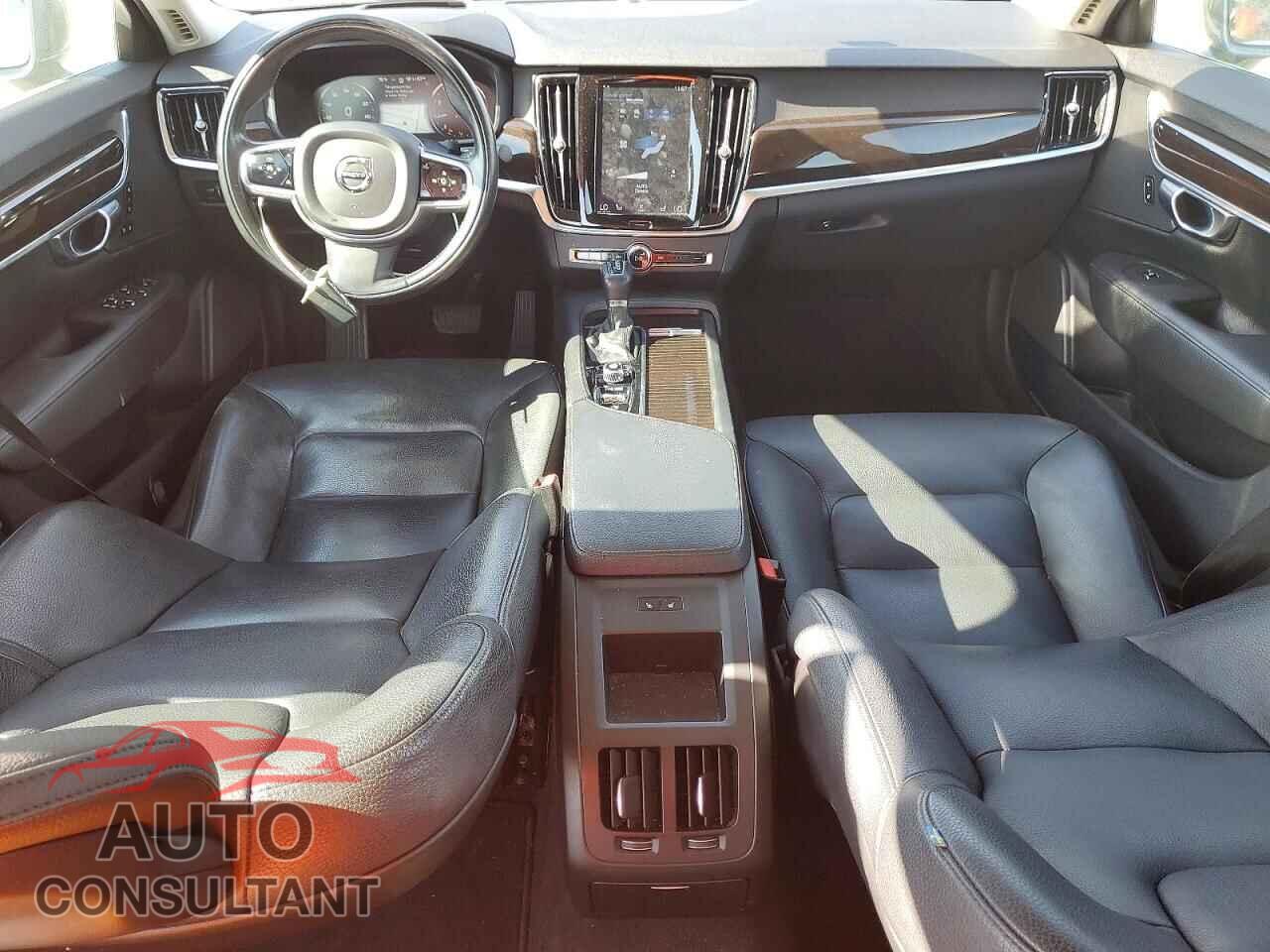VOLVO S90 2019 - LVY102MK5KP083617