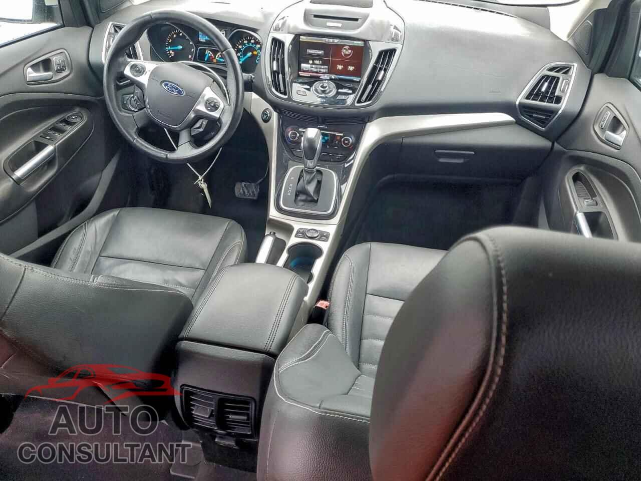 FORD ESCAPE 2013 - 1FMCU9H97DUD51992