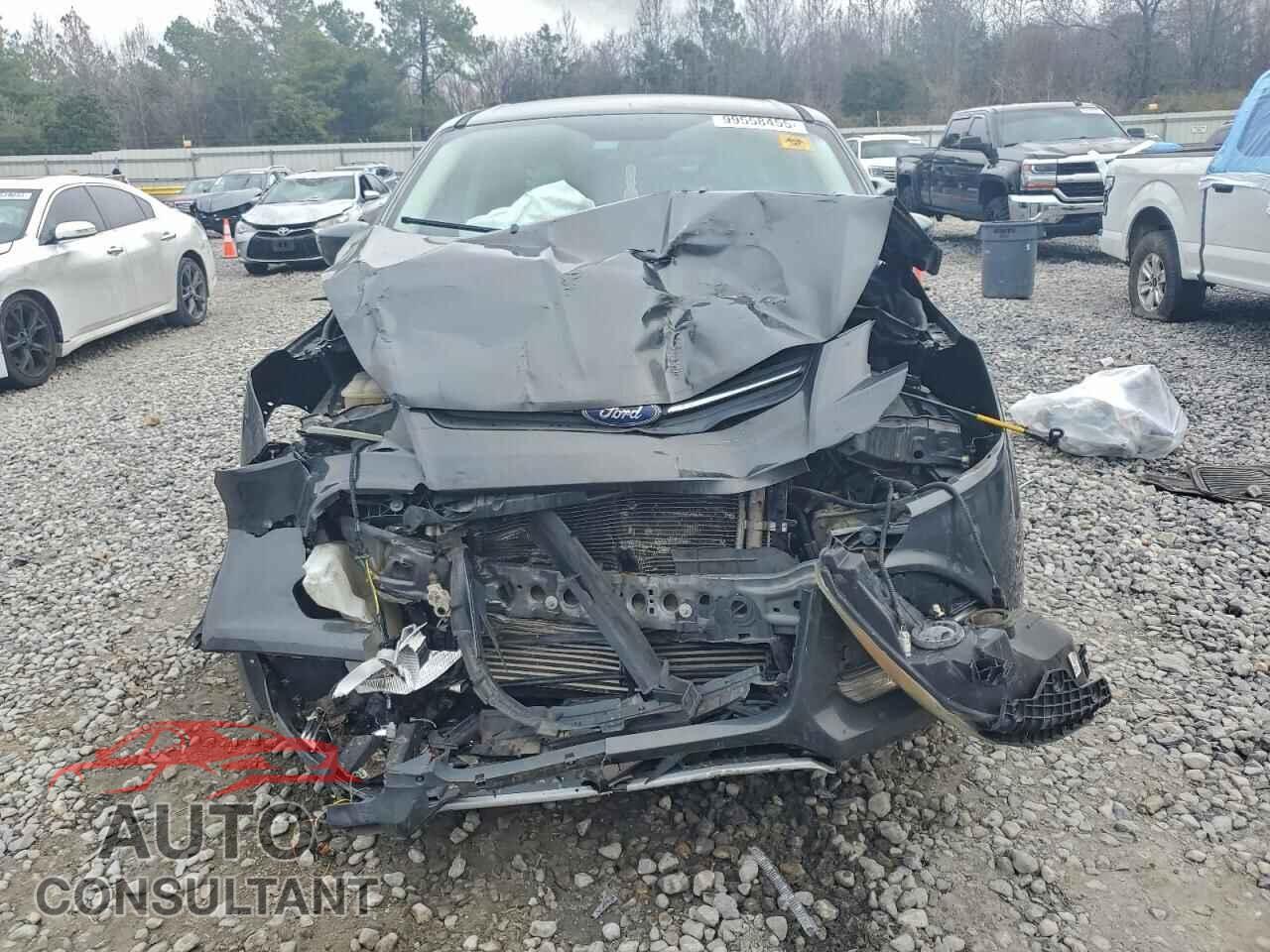 FORD ESCAPE 2016 - 1FMCU0GXXGUB97035