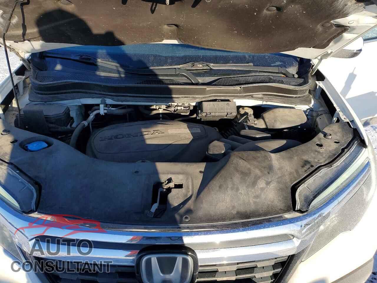HONDA RIDGELINE 2017 - 5FPYK3F75HB034555