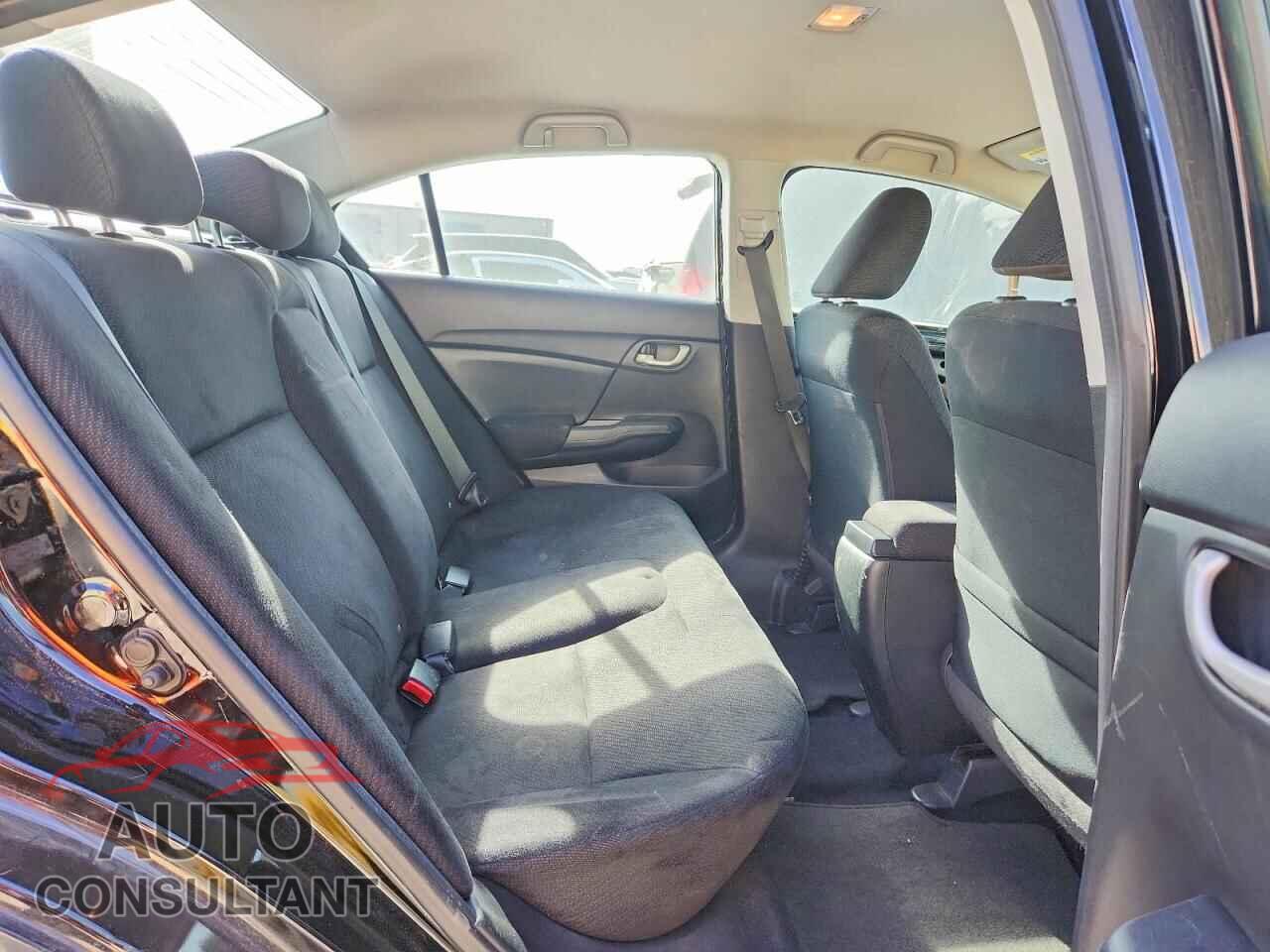 HONDA CIVIC 2013 - 2HGFB2F58DH596366