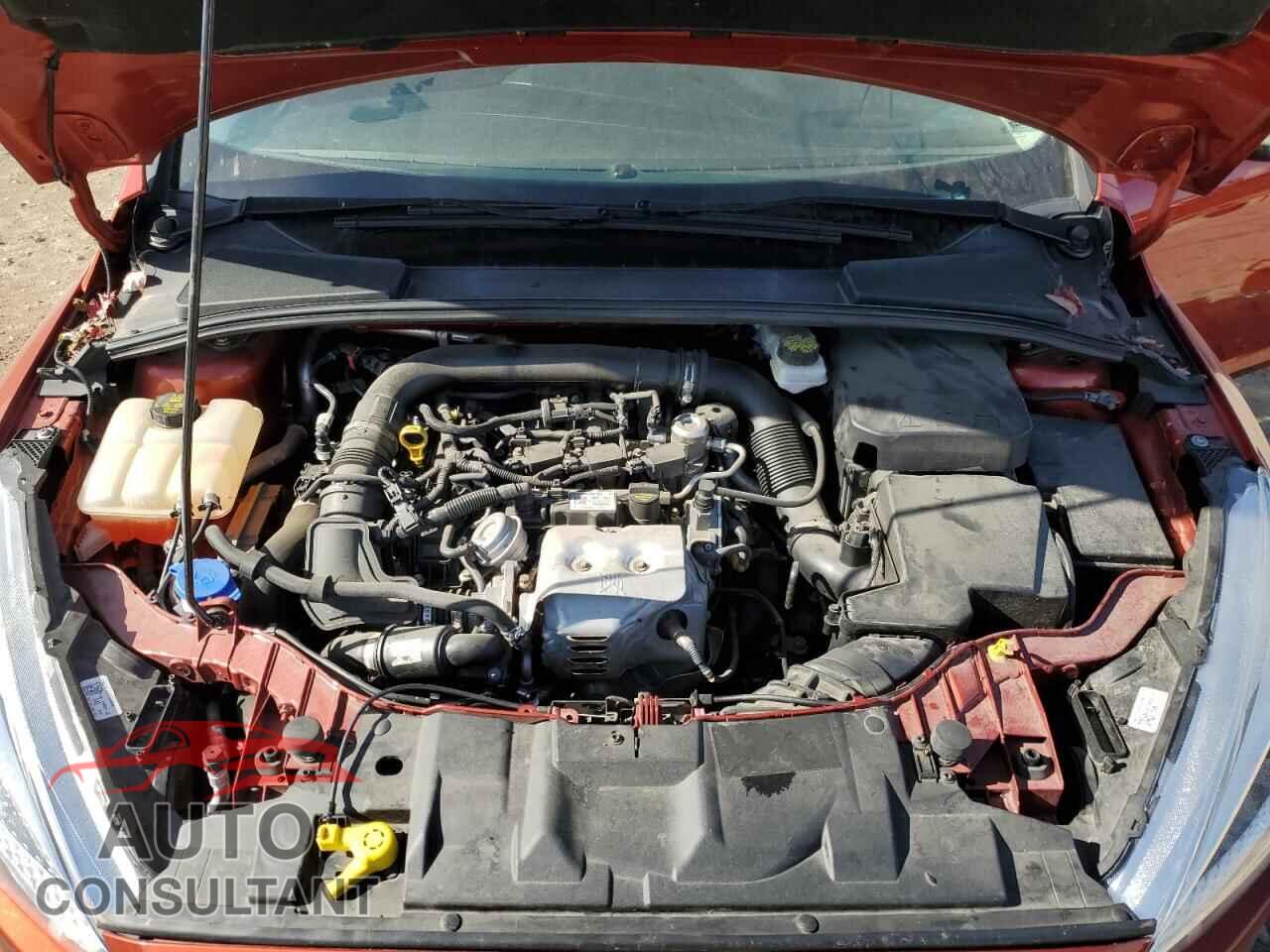 FORD FOCUS 2018 - 1FADP3FE3JL239954