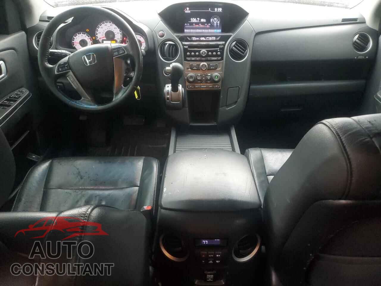 HONDA PILOT 2013 - 5FNYF4H50DB076561