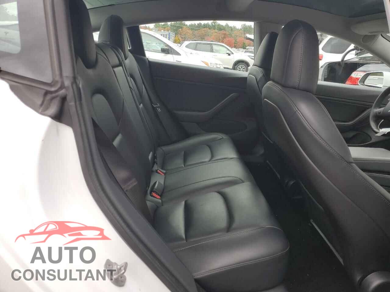 TESLA MODEL 3 2020 - 5YJ3E1EBXLF667307