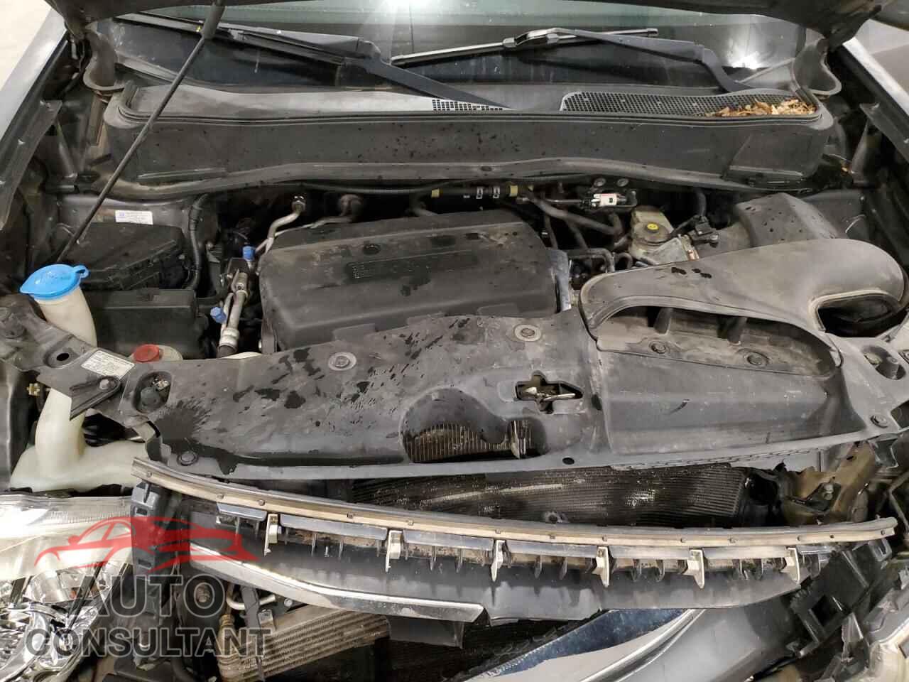 HONDA PILOT 2013 - 5FNYF4H5XDB003052