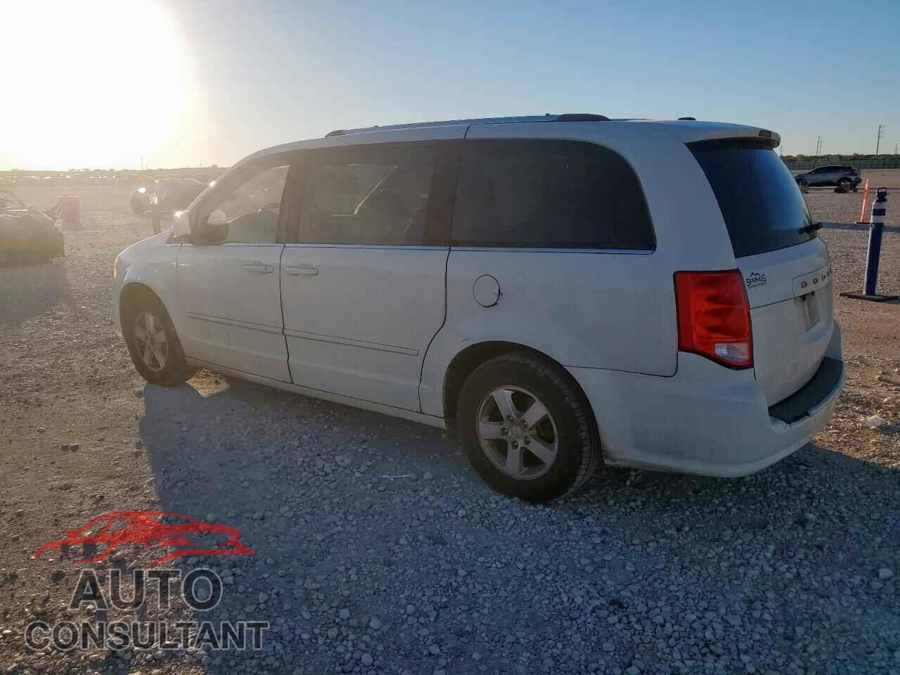 DODGE CARAVAN 2011 - 2D4RN5DG5BR684665