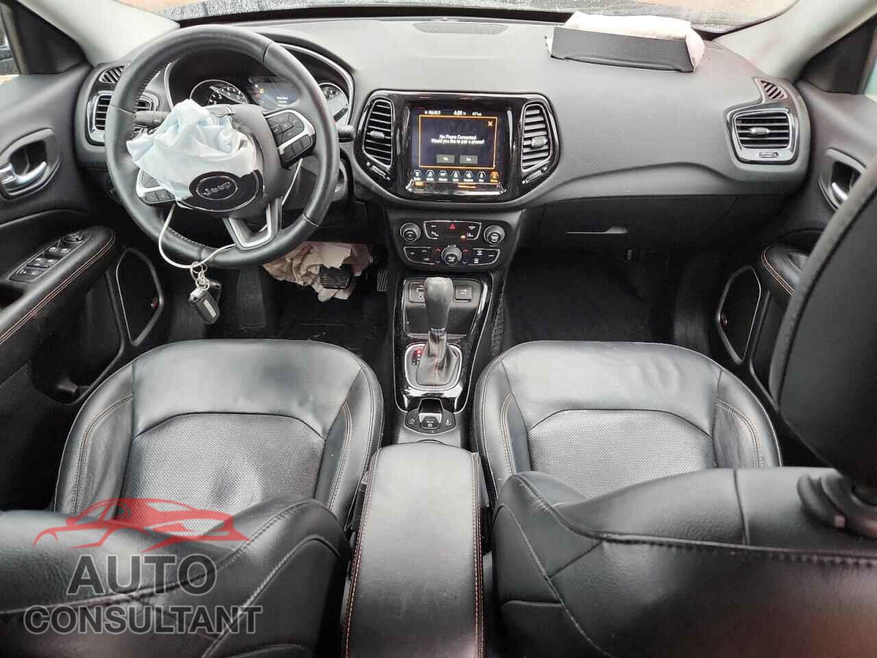 JEEP COMPASS 2018 - 3C4NJCCBXJT204598