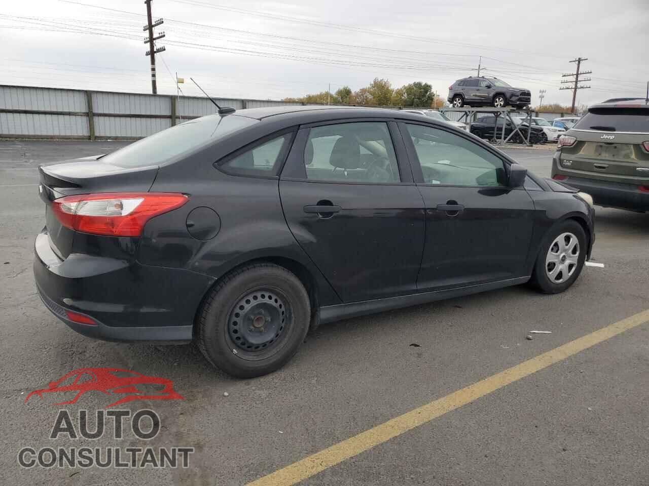 FORD FOCUS 2013 - 1FADP3E22DL164160