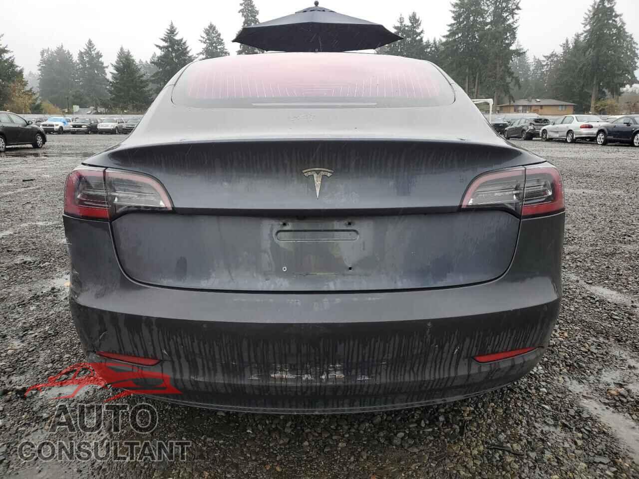 TESLA MODEL 3 2018 - 5YJ3E1EA3JF028903