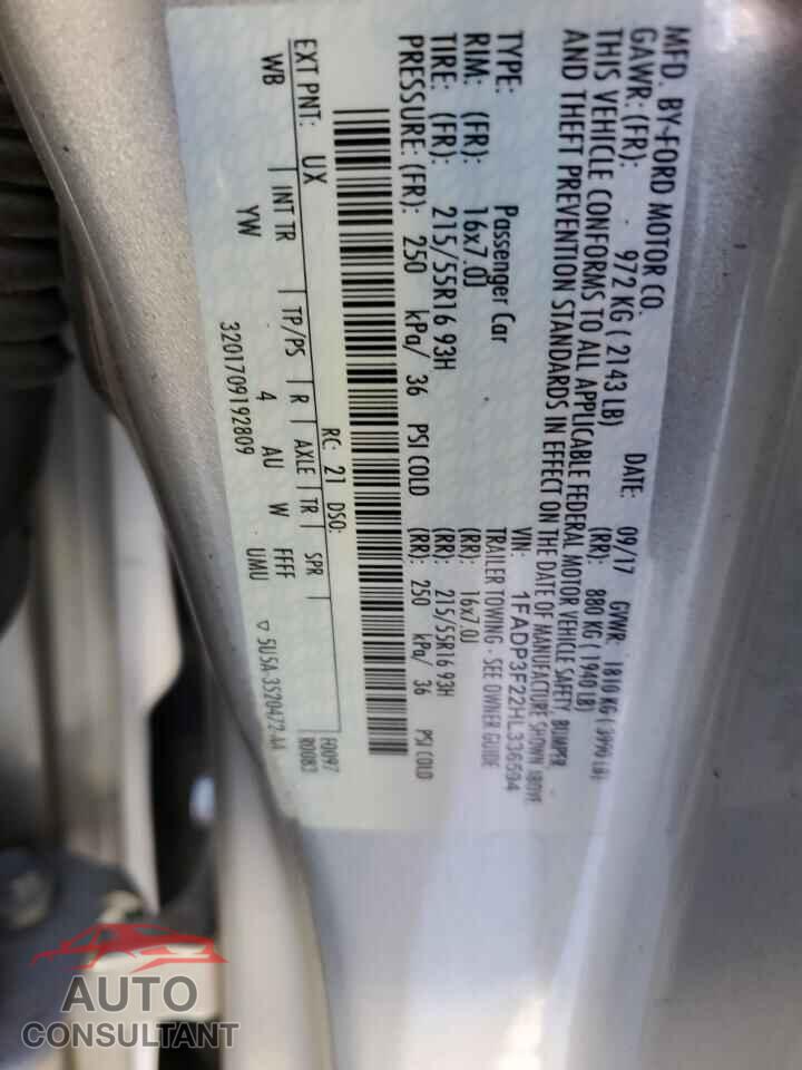FORD FOCUS 2017 - 1FADP3F22HL336594